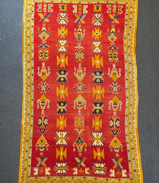 Antique Moroccan Pendant 4'8 x 7'10