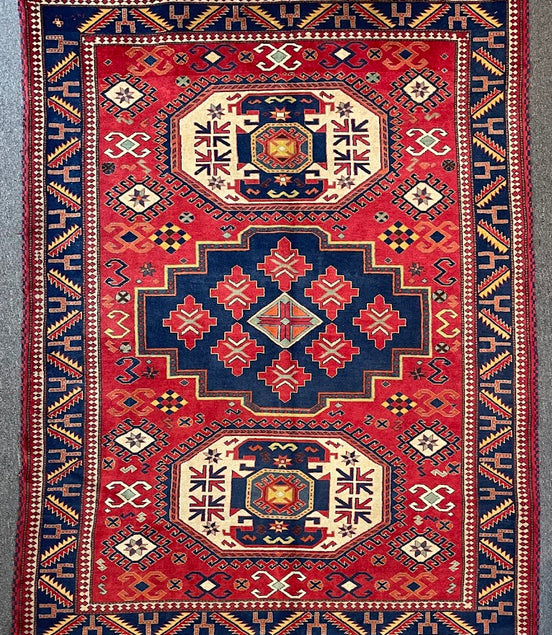 Turkmen Caucasian 5'1 x 6'7