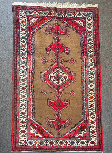 Persian Hamadi 4'7 x 7'6