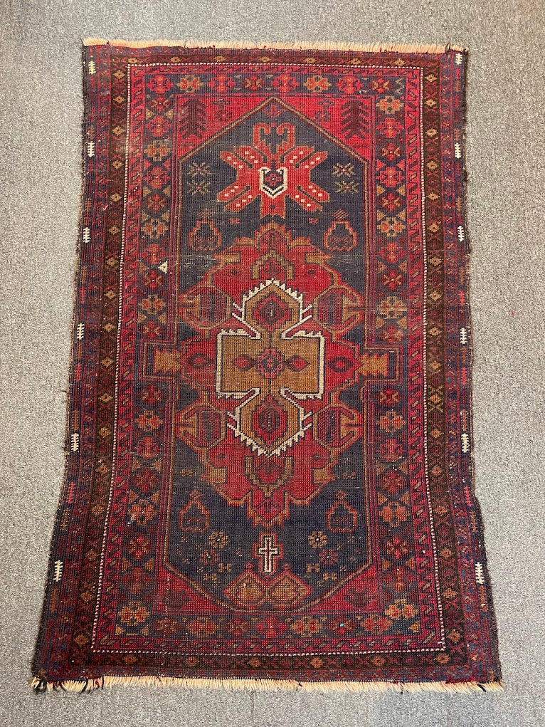 Antique Armenian Prayer Rug 2'10 x 4'9