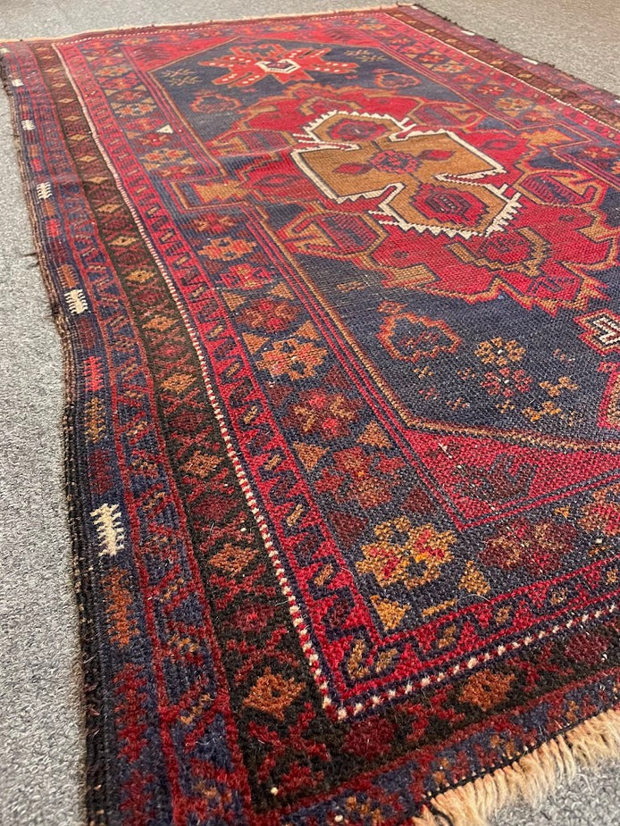Antique Armenian Prayer Rug 2'10 x 4'9