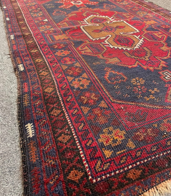 Antique Armenian Prayer Rug 2'10 x 4'9