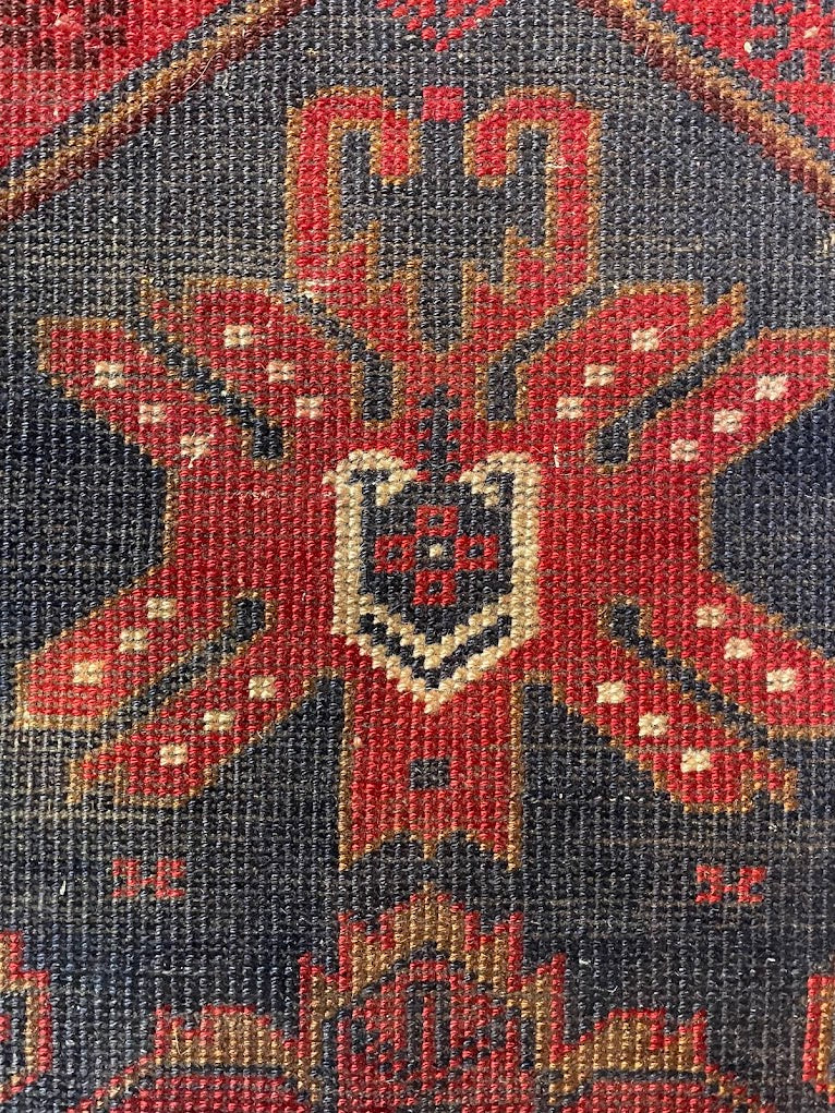 Antique Armenian Prayer Rug 2'10 x 4'9