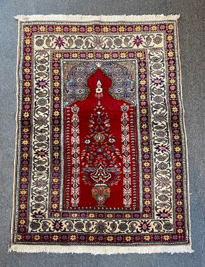Kayseri Bunyen Prayer Rug 3'2 x 4'2