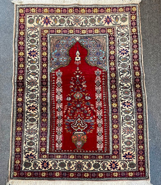 Kayseri Bunyen Prayer Rug 3'2 x 4'2