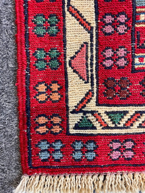 Iranian Shasavan Sumak 1'10 x 9'7
