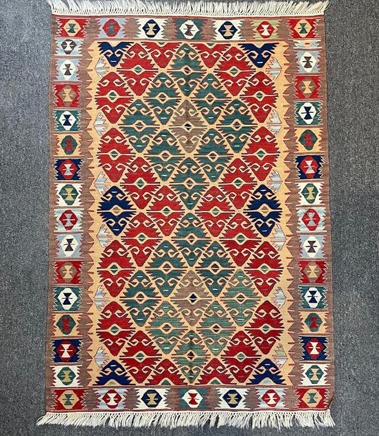 Turkish Nuzumlu Kilim 3'3 x 4'6