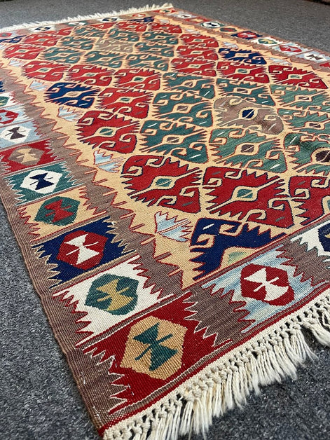 Turkish Nuzumlu Kilim 3'3 x 4'6