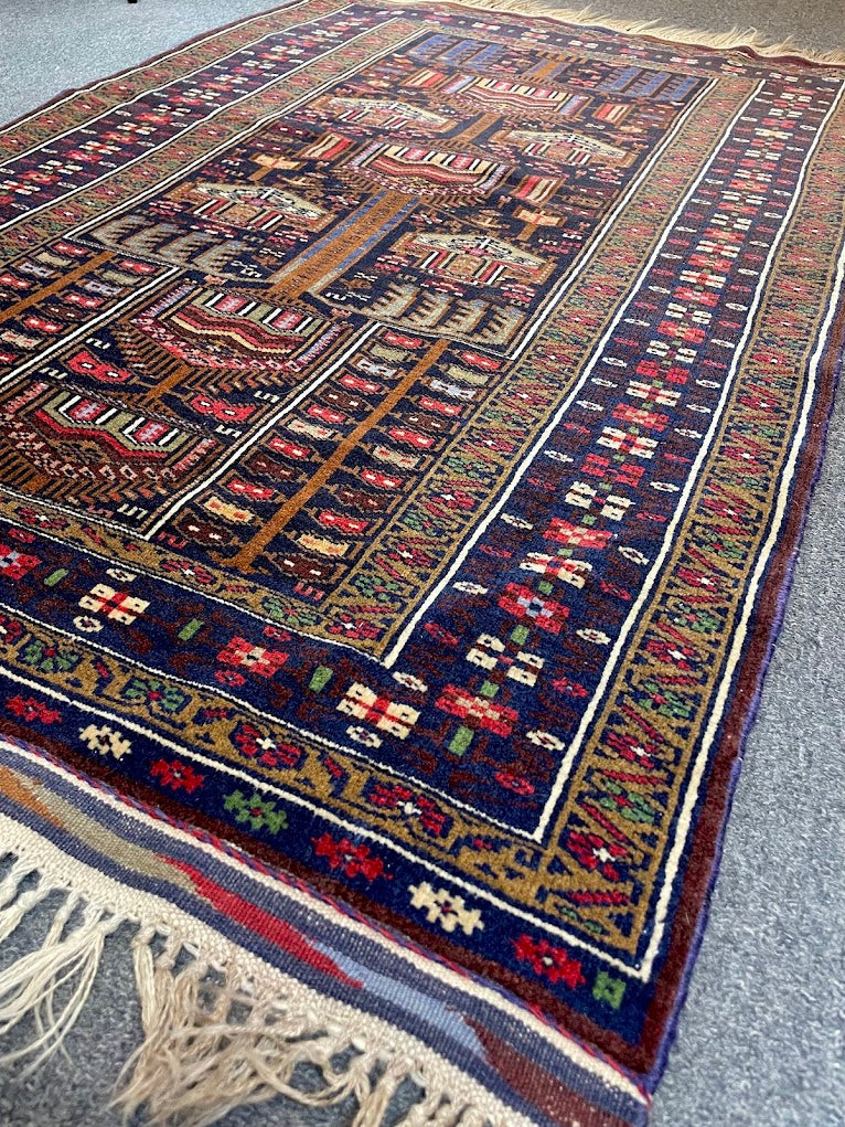 Baluch 3'2 x 5'0