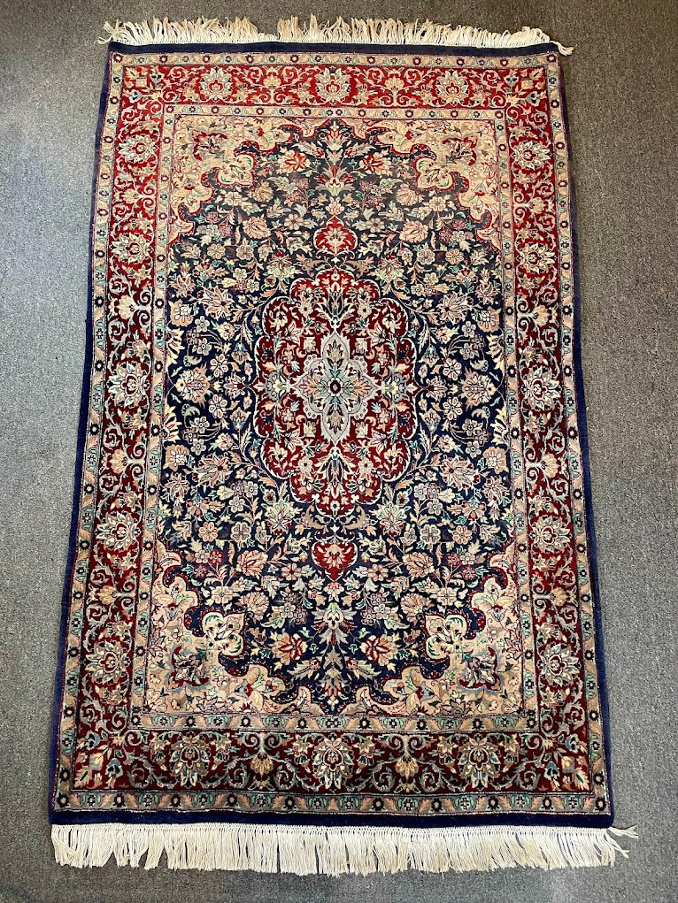 Floral Persian 3'2 x 5'7