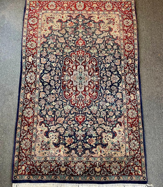 Floral Persian 3'2 x 5'7