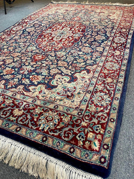 Floral Persian 3'2 x 5'7