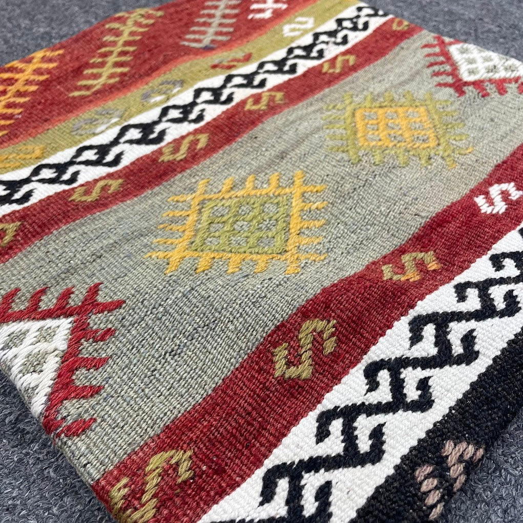 Turkish Cicim Pillow 16x16