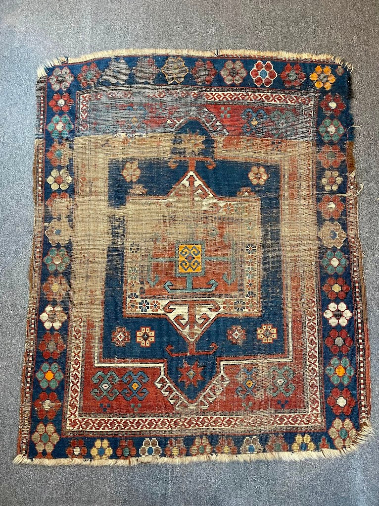 Antique Caucasian 3'6 x 4'5