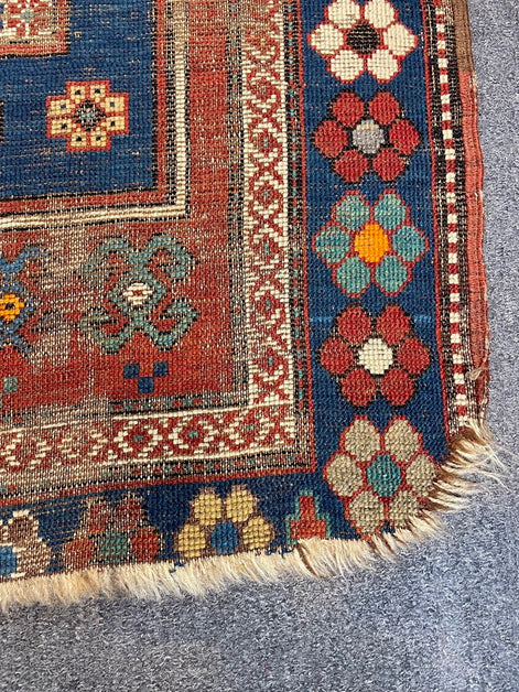 Antique Caucasian 3'6 x 4'5