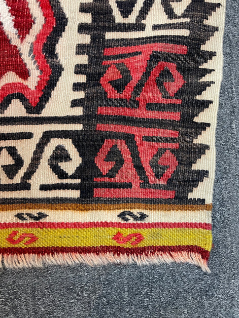 Vintage Turkish Kilim Prayer Rug 3'2 x 4'9