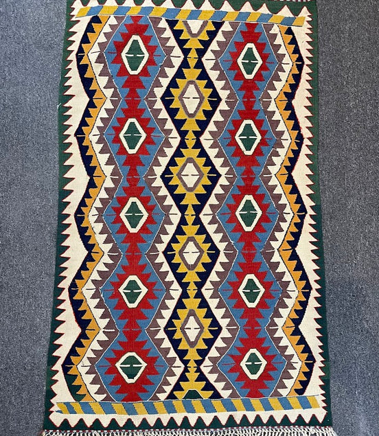Turkish Kilim 2'10 x 4'9