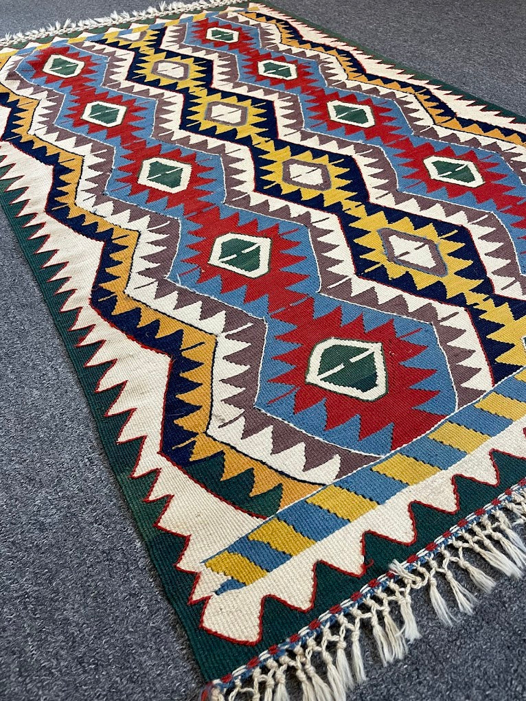 Turkish Kilim 2'10 x 4'9