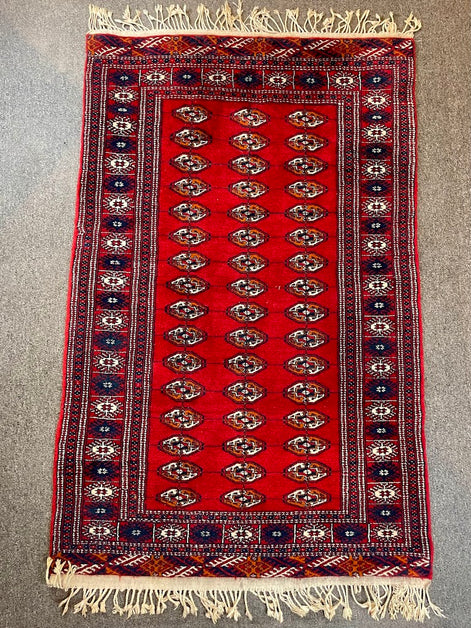 Turkmen 3'2 x 4'11