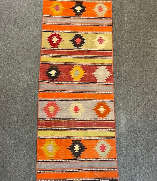 Turkish Kirsehir Cicim 2'5 x 8'8