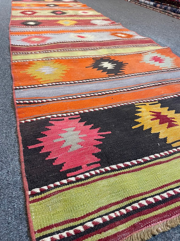 Turkish Kirsehir Cicim 2'5 x 8'8