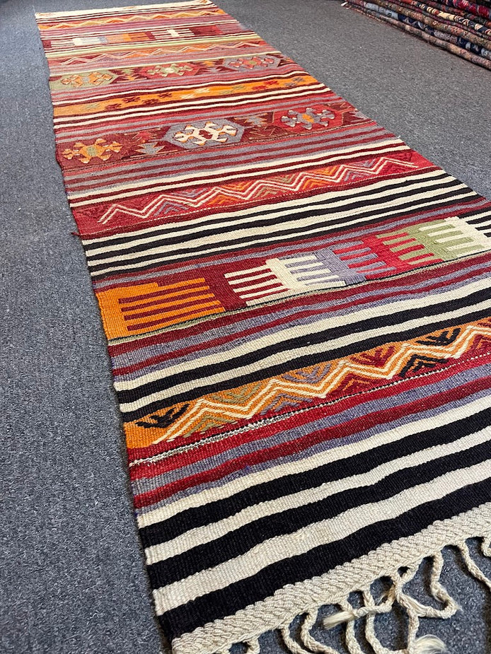 Turkish Cicim 2'8 x 8'8