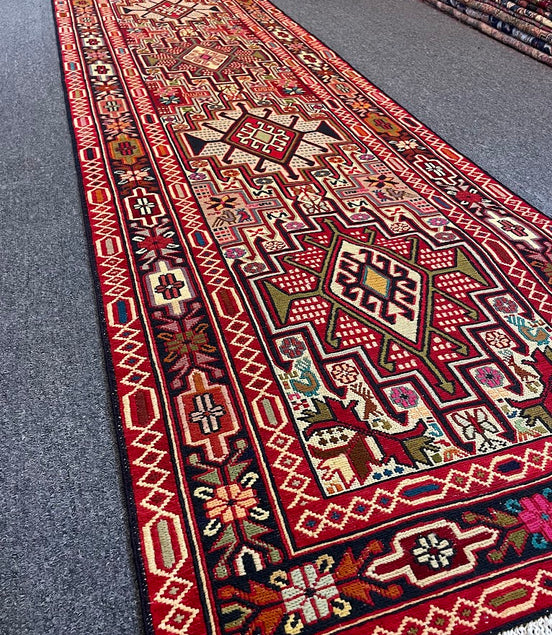 Shasavan Runner 2'6 x 9'7