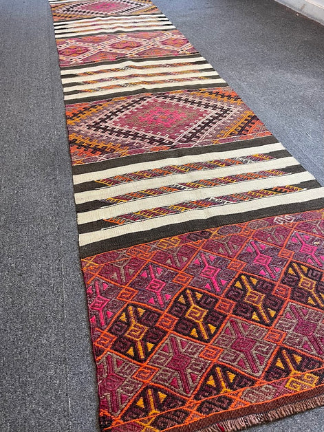 Balikesir Runner 2'5 x 12'6