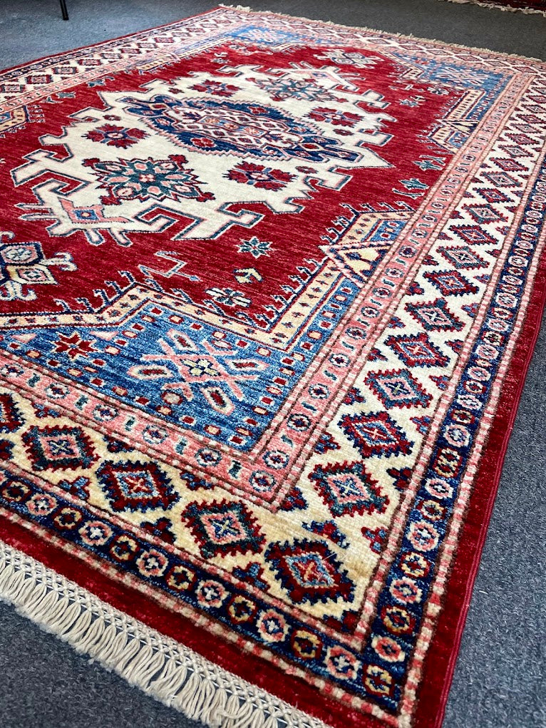 Afghan Hazara 4'1 x 5'10