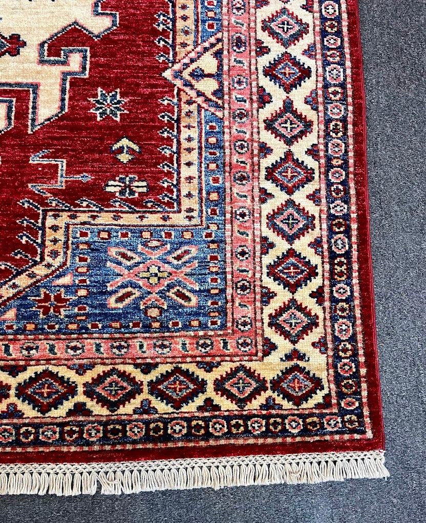 Afghan Hazara 4'1 x 5'10