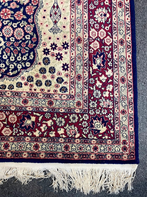 Turkish Hereke 4'2 x 7'2