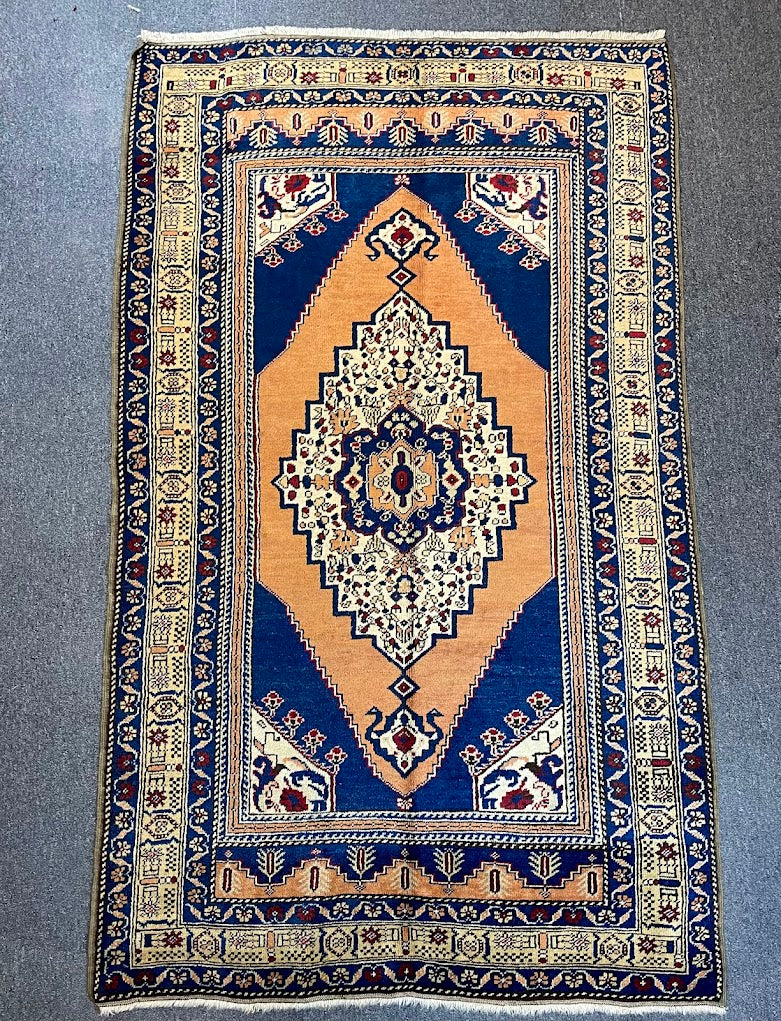 Turkish Karapinar 3'11 x 6'6