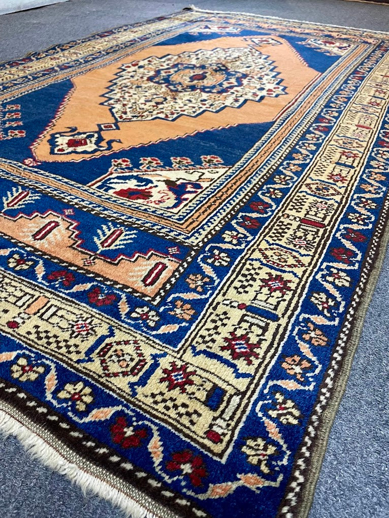 Turkish Karapinar 3'11 x 6'6