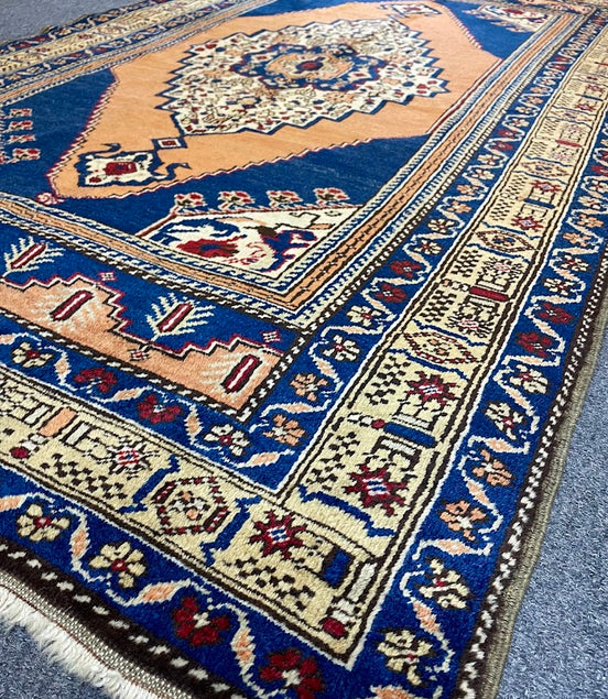 Turkish Karapinar 3'11 x 6'6