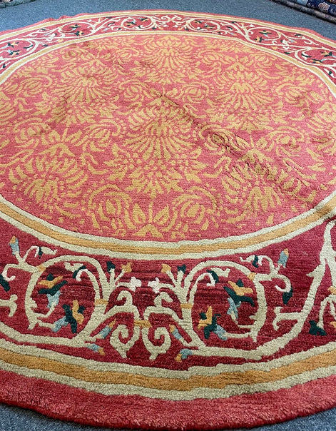 Tibetan Floral 5'6 Round