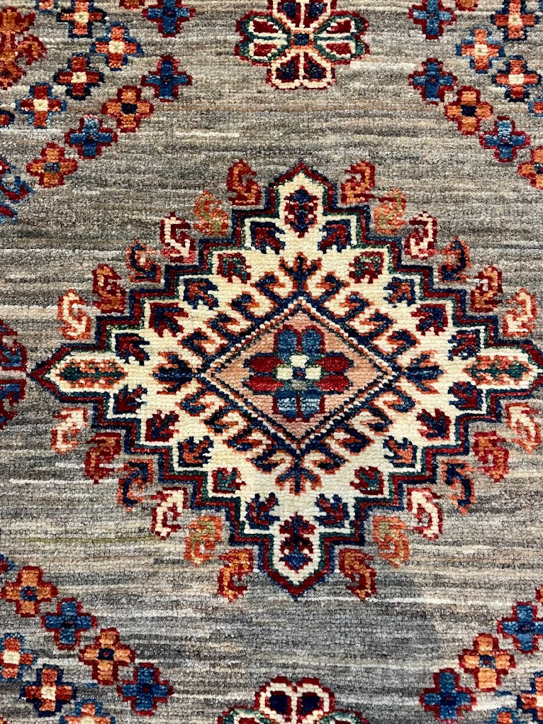 Afghan Hazara 2'7 x 7'9