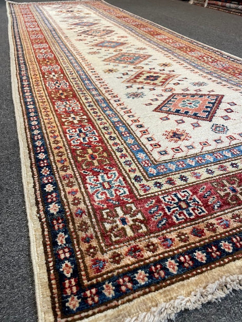 Afghan Hazara 2'8 x 8'4