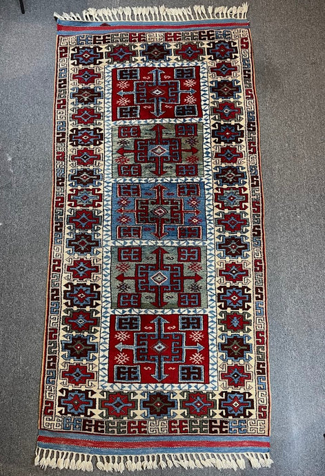 Turkish Yurtdag 3'8 x 8'3