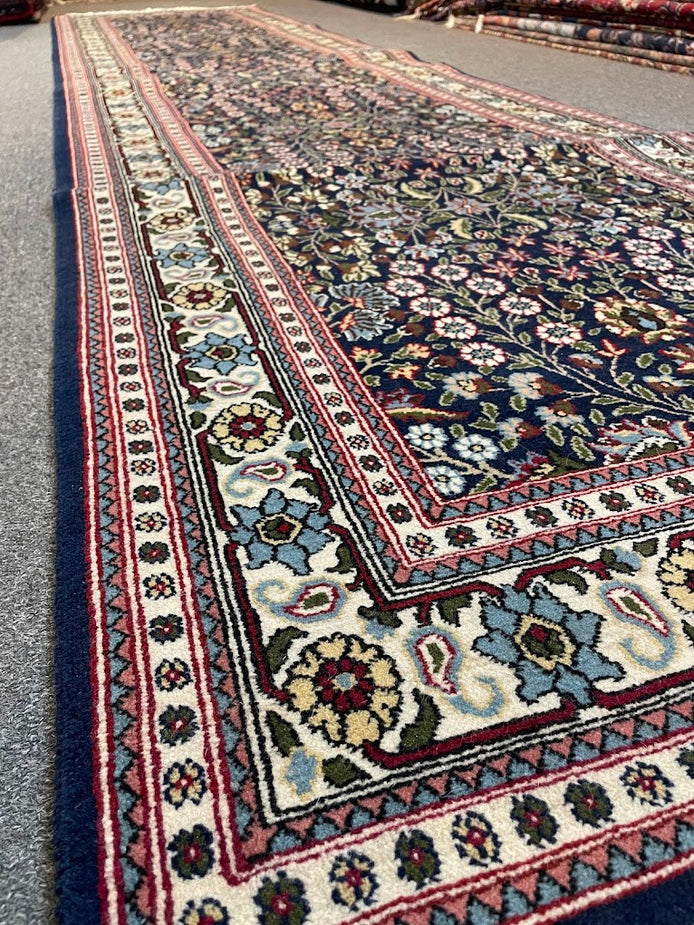 Turkish Hereke 3'1 x 12'8