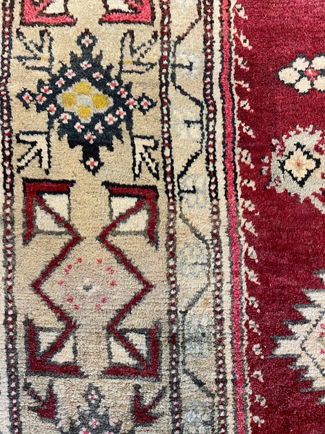 Turkish Milas 3'9 x 6'5
