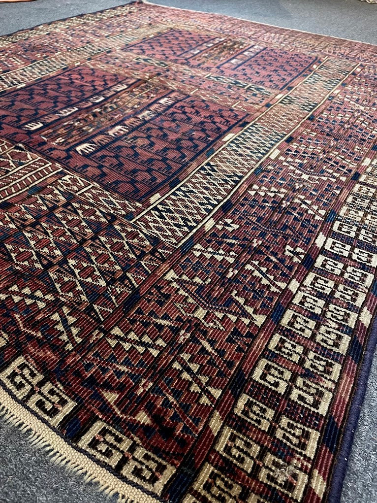 Antique Turkmen Ensi Perde 4'5 x 5'6