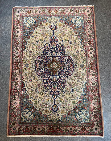 Turkish Umudag Bunyen 4'4 x 6'6