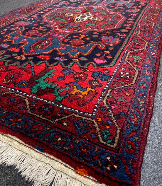 Persian Kerevan Hamadi 3'8 x 6'7