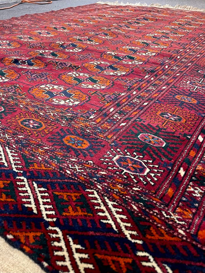 Turkmen Tekke 4'4 x 6'0