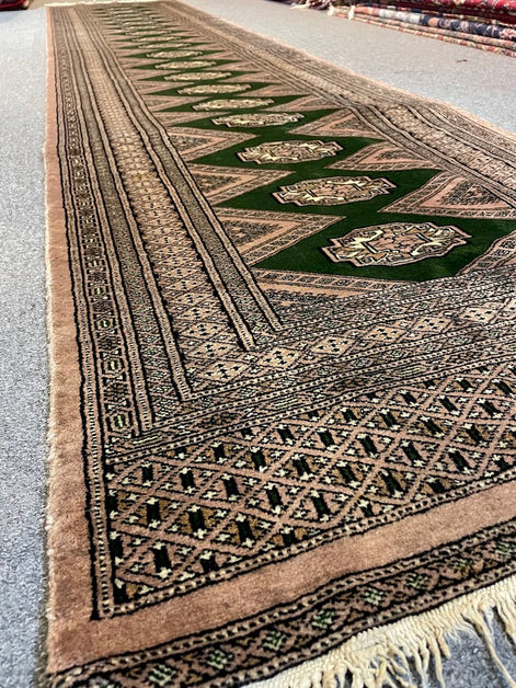 Pak Bukhara 2'7 x 12'3