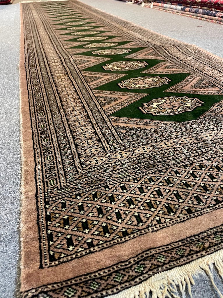 Pak Bukhara 2'7 x 12'3