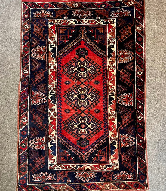Turkish Dosemealti 3'9 x 5'8