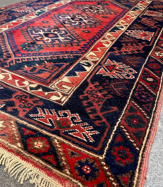 Turkish Dosemealti 3'9 x 5'8