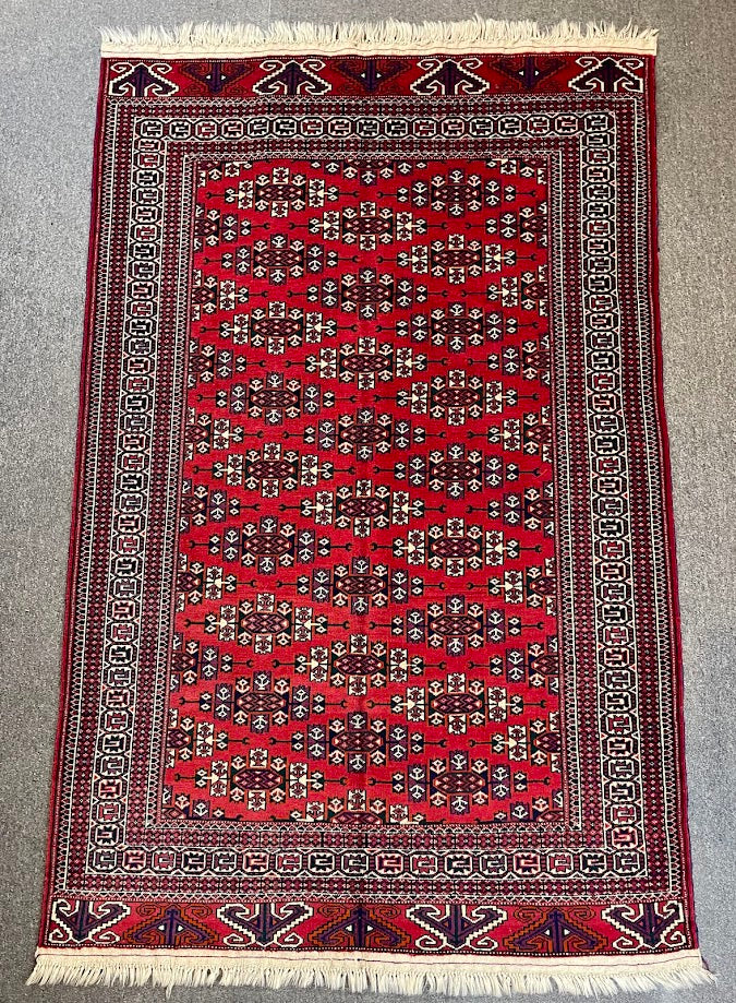 Turkmen Yamut 4'3 x 6'6