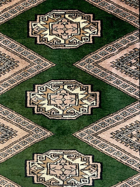 Pak Bukhara 2'7 x 12'3